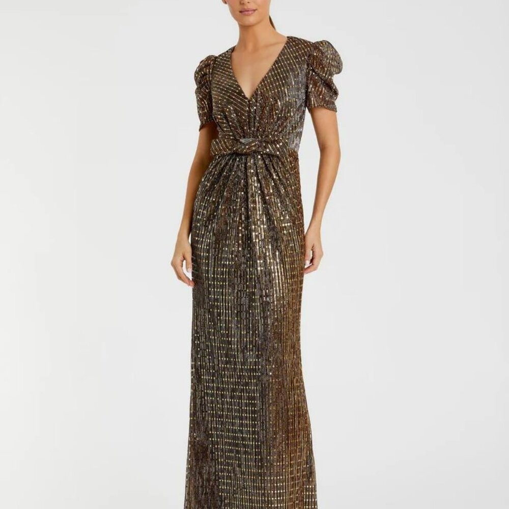 Ieena for Mac Duggal Bow Waist Cap Sleeve Metallic Gown